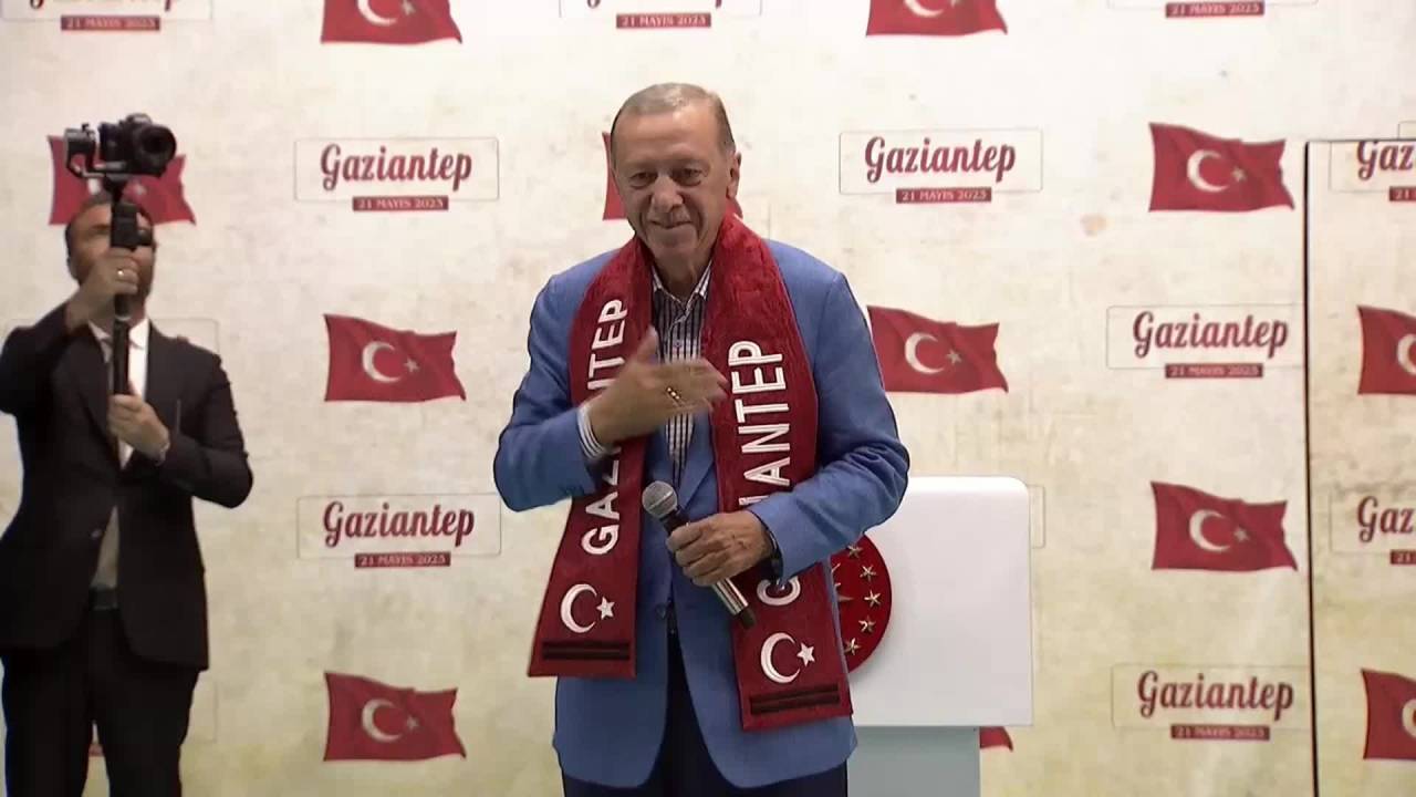Erdoğan: “Sırf Aç Gözlülükten Fahiş Kira Artışı Yapanların Ümüğünü Sıkacağız, Ümüğünü”
