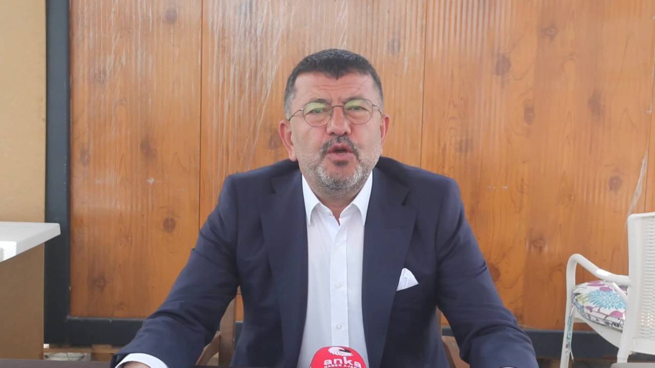 Veli Ağbaba'dan Hüda-par’a Tepki: "yemin Metninde Acaba Hangi Cümleler Bunlara Batıyor?”