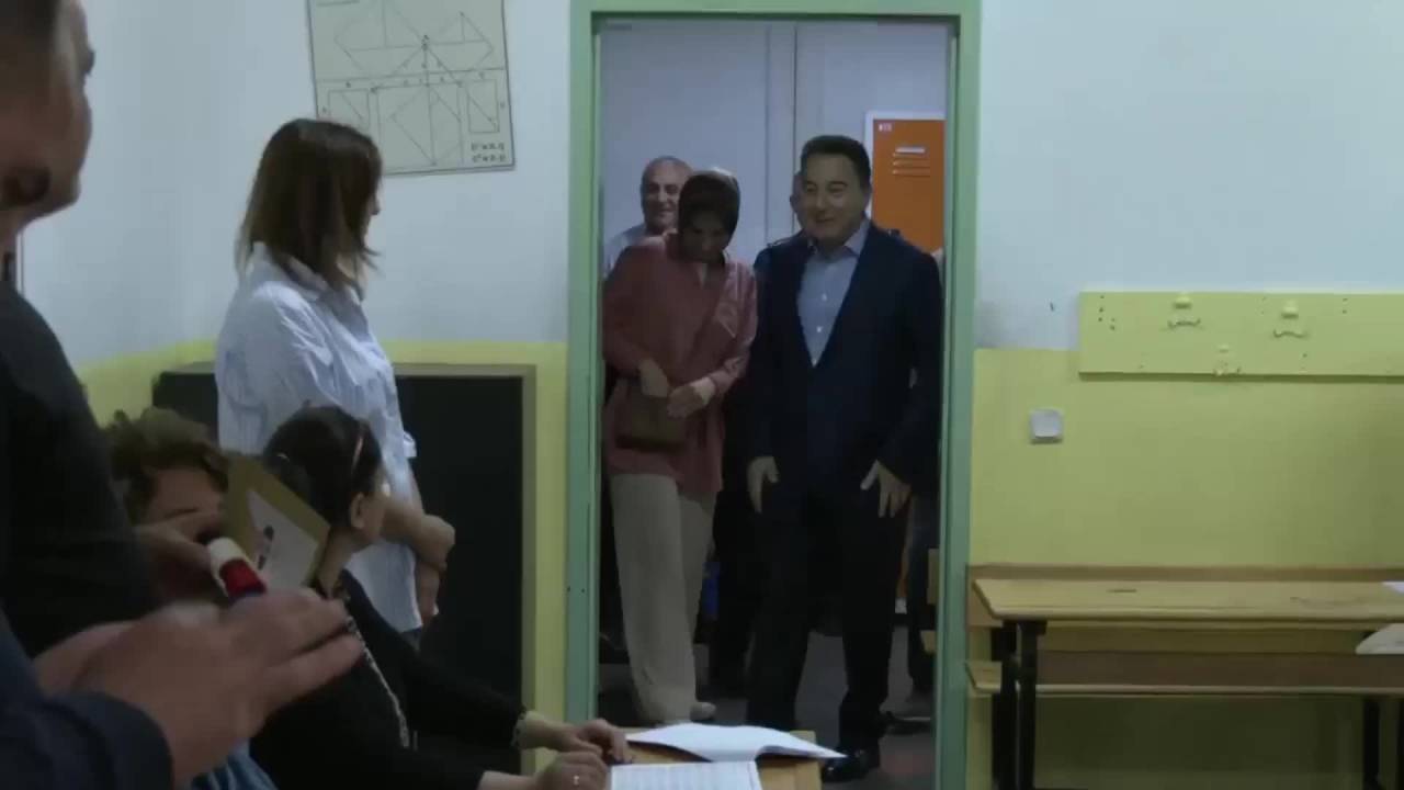 Ali Babacan Ankara’da Oy Kullandı: “6 Partinin Ortak Seçim Güvenlik Sistemi Çalışacak”