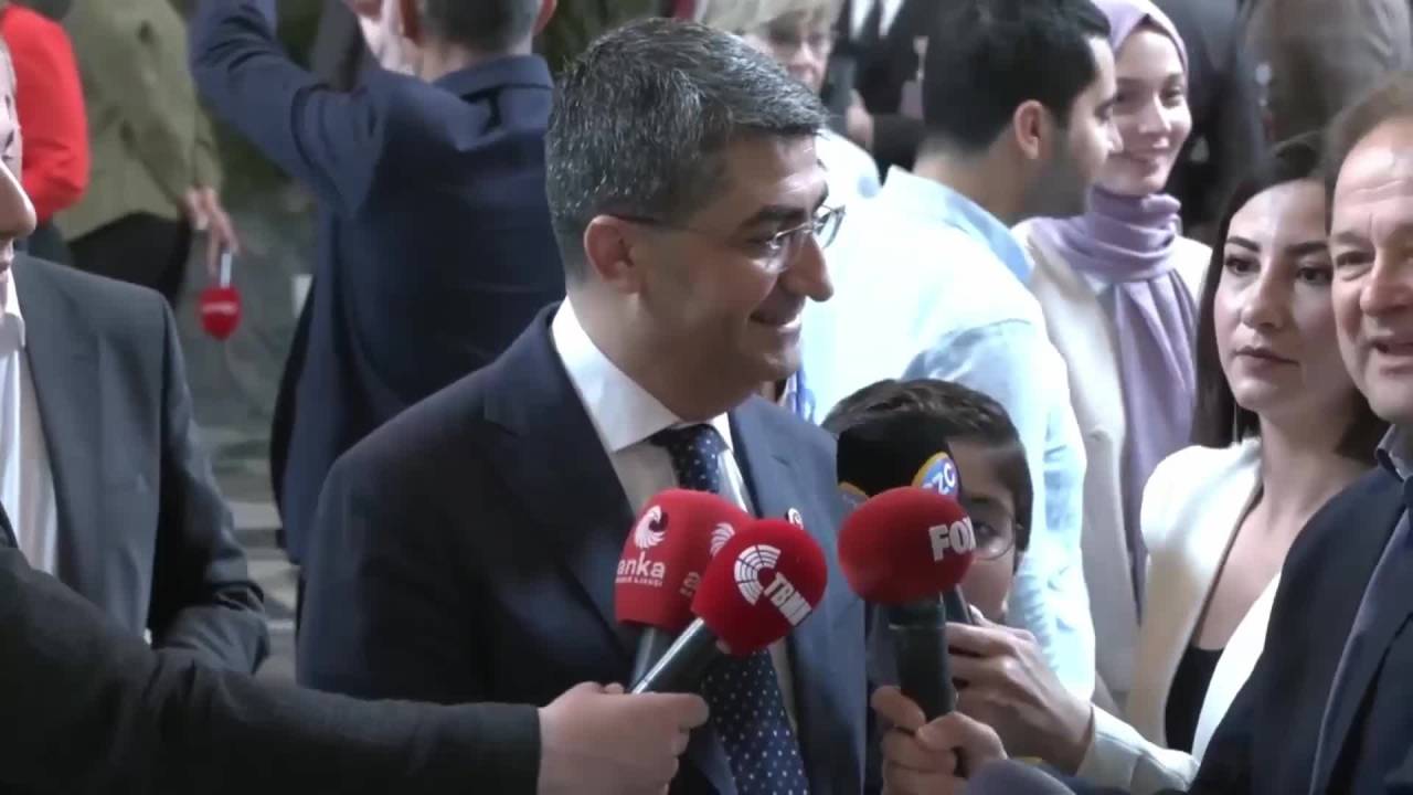 Mehmet Emin Ekmen: Yemin Töreninde Her Milletvekili Kendi Partisi İle Anons Edilecek