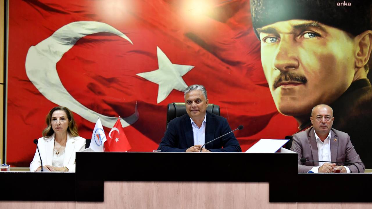 Deniz Baykal’ın Adı, Memleketi Antalya’da Spor Kompleksine Verildi