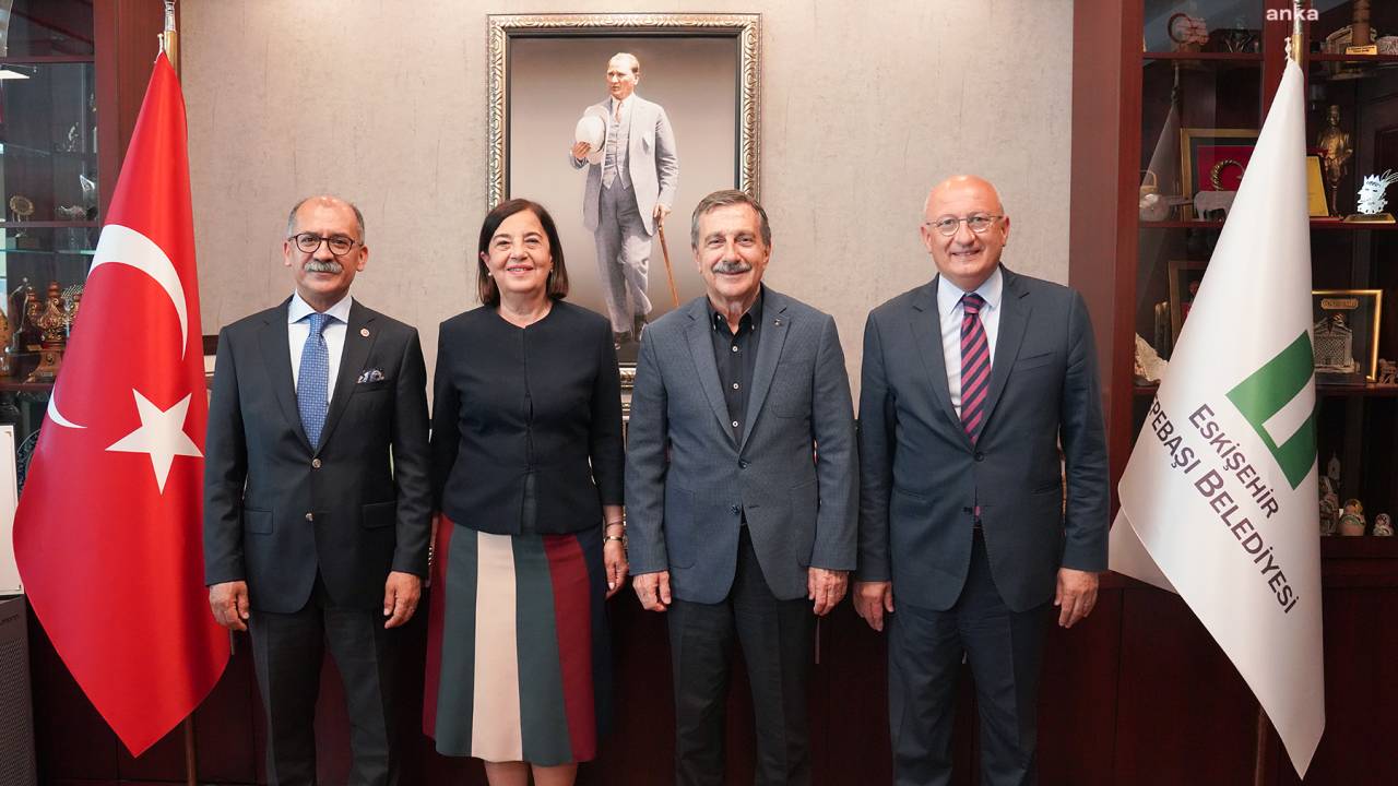 Chp Eskişehir Milletvekillerinden Tepebaşı Belediye Başkanı Ataç’a Ziyaret