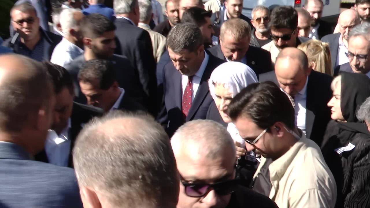 Akşener, İyi Parti İstanbul İl Başkan Yardımcısı Edip Çamlıgüney İçin Düzenlenen Cenaze Törenine Katıldı