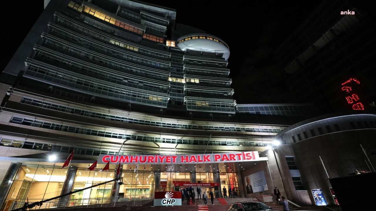 Chp Lideri Kılıçdaroğlu, Pazar Günü Chp İl Başkanları İle Toplantı Yapacak