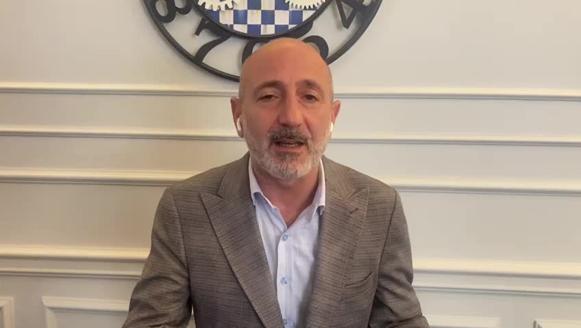 Ali Öztunç’tan Vergi Ve Harç Zamlarına Tepki: “Zam, Zam, Zam; Adı Recep Tayip Erdoğan”