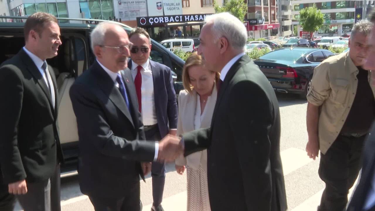 Chp Lideri Kılıçdaroğlu, İyi Parti Genel Başkanı Akşener’i Ziyaret Etti
