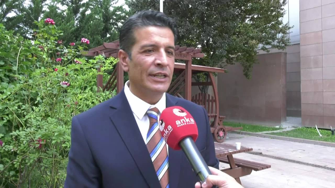 Turgay Genç: "Kriz Had Safhadayken Değişim Söylentilerini Bir Kenarı Bırakmak Lazım"