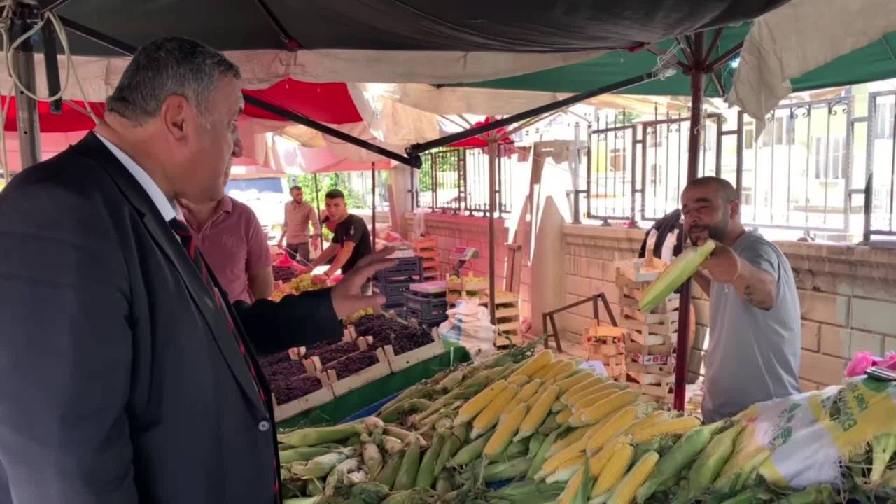 Niğdeli Pazarcı: “Önceden 500 Liraya Gidip Geliyordu Bir Nakliye Aracı, Şimdi 3 Bin 500 Liraya Gidip Geliyor”