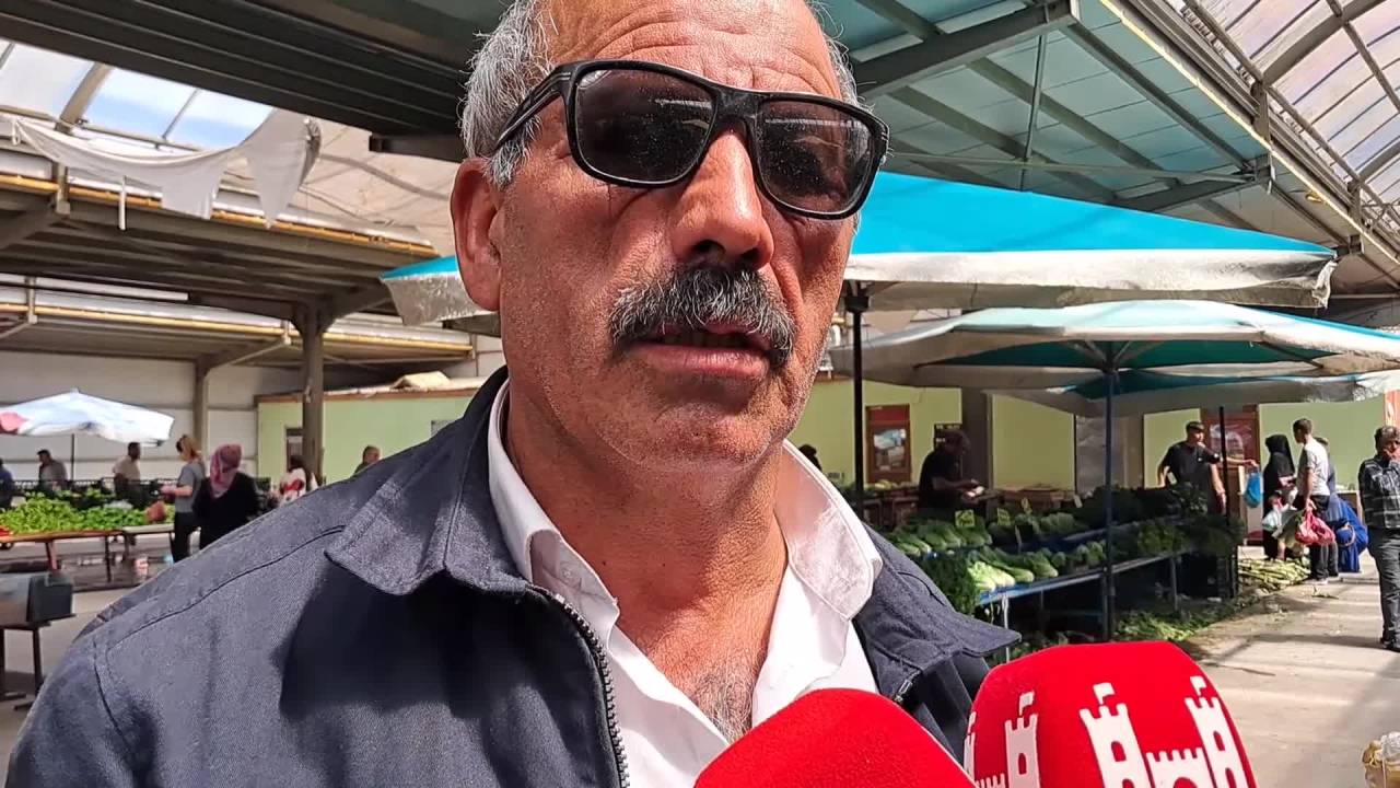 Ardahan'da Pazar Alışverişine Çıkan Vatandaş: "Halkımız Pahalılıktan Artık İşkence Çekiyor"