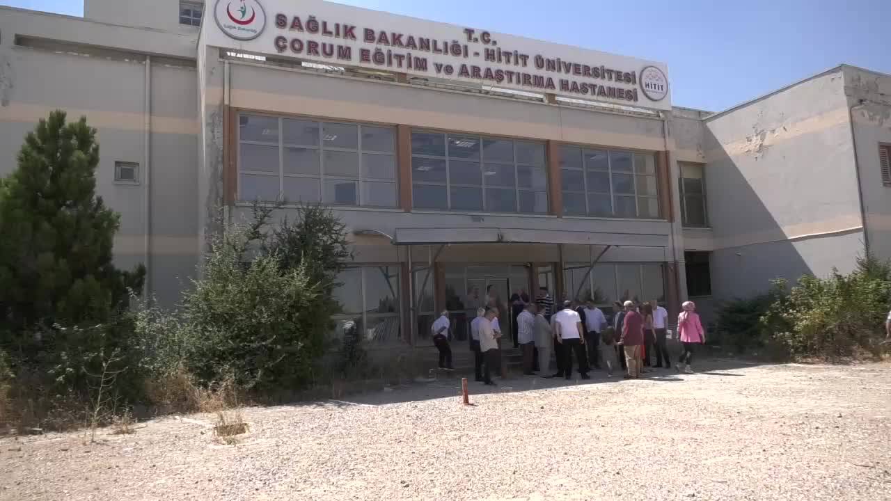 Çorum Devlet Hastanesi İhalesinin Katılım Olmaması Nedeniyle Üçüncü Kez İptal Edilmesi Tepki Çekti