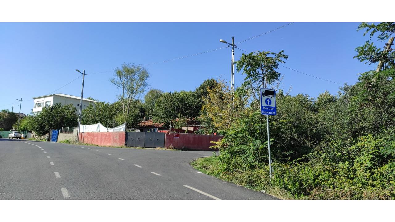 Geniş Haber // Sarıyer'deki Kamyon Kazası Kamerada