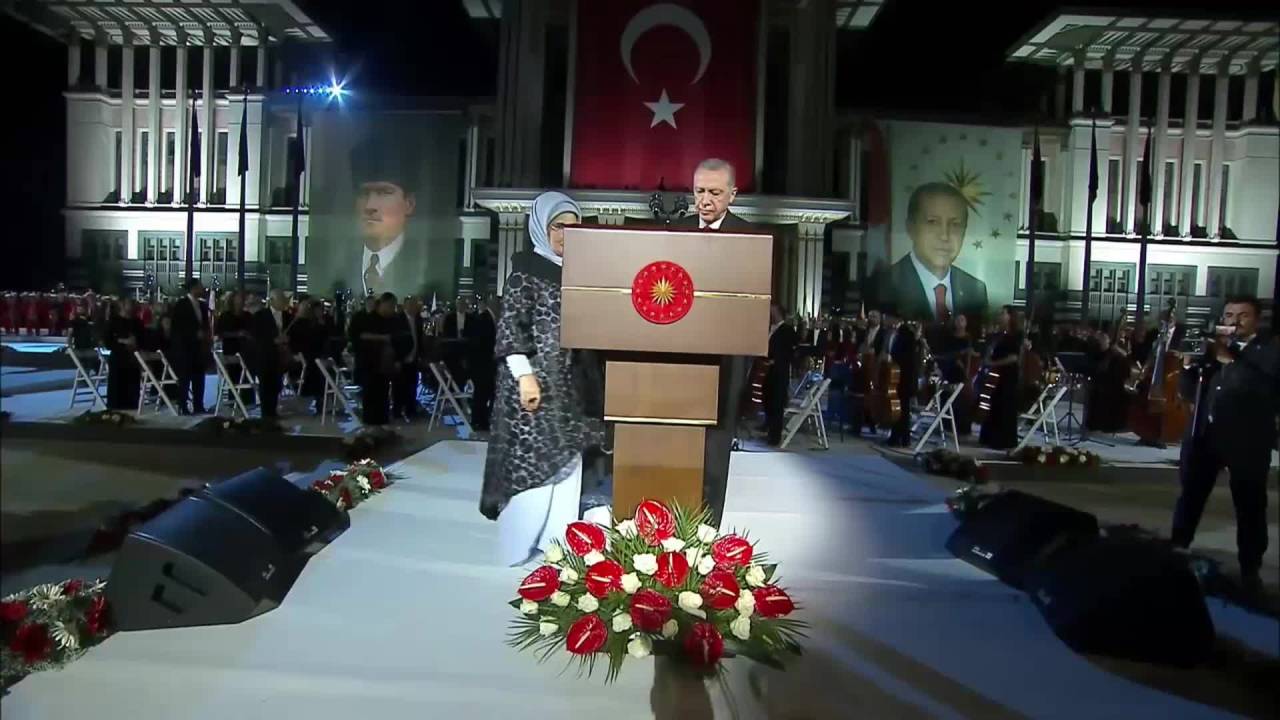 Erdoğan: Asıl Büyük Kutlamayı 29 Ekim’de Cumhuriyetimizin Yüzüncü Yılı Törenlerinde Yapacağız