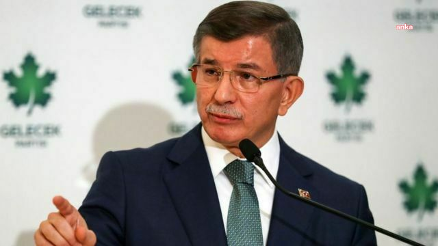 Davutoğlu'ndan İktidara Ovp Tepkisi: "Şimdi Bize Kaybolan Yıllarımızı Kim Verecek?"