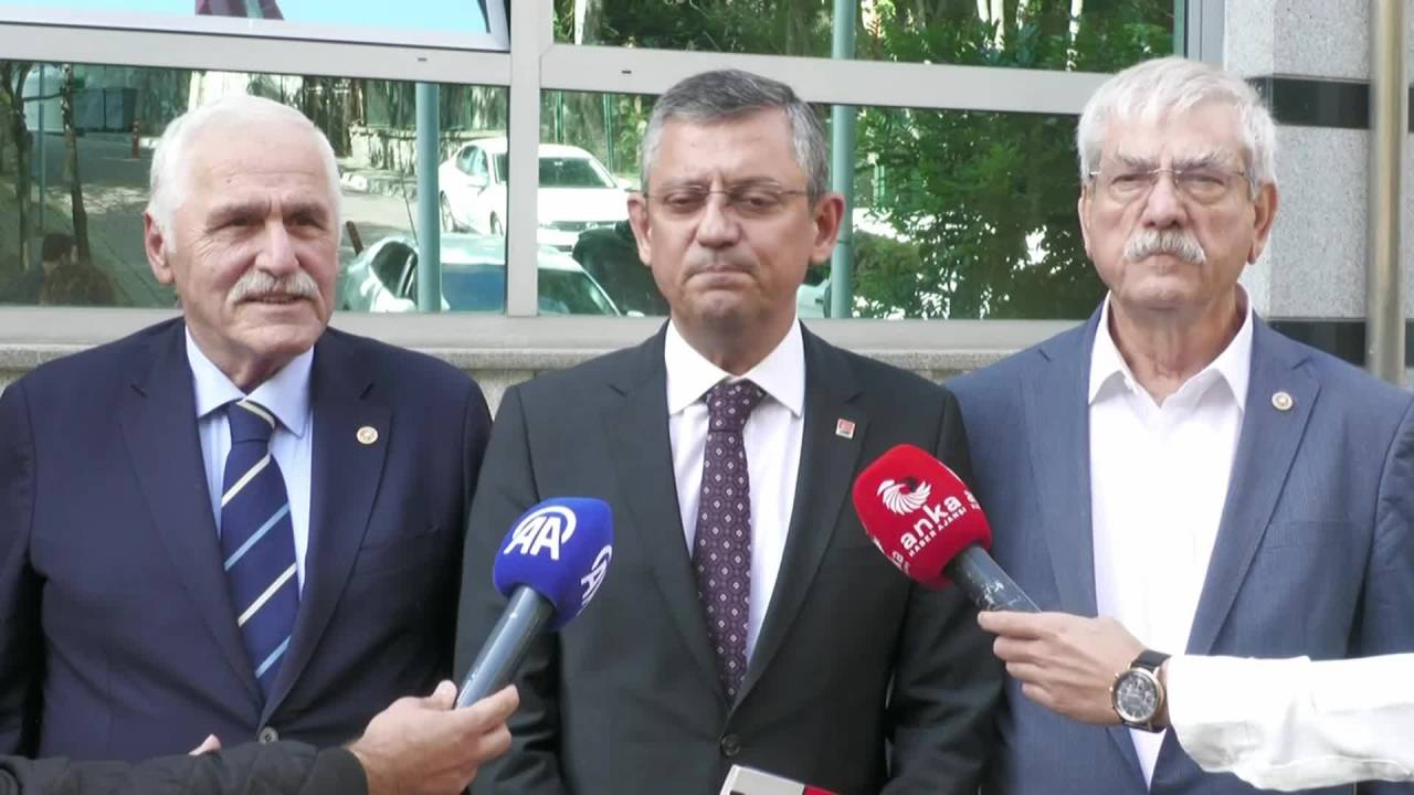Özgür Özel’den Disk’e Ziyaret: “Sol Ve Sosyal Demokrat Partiler Emek Mücadelesine Yakın Durmak Zorundadırlar”