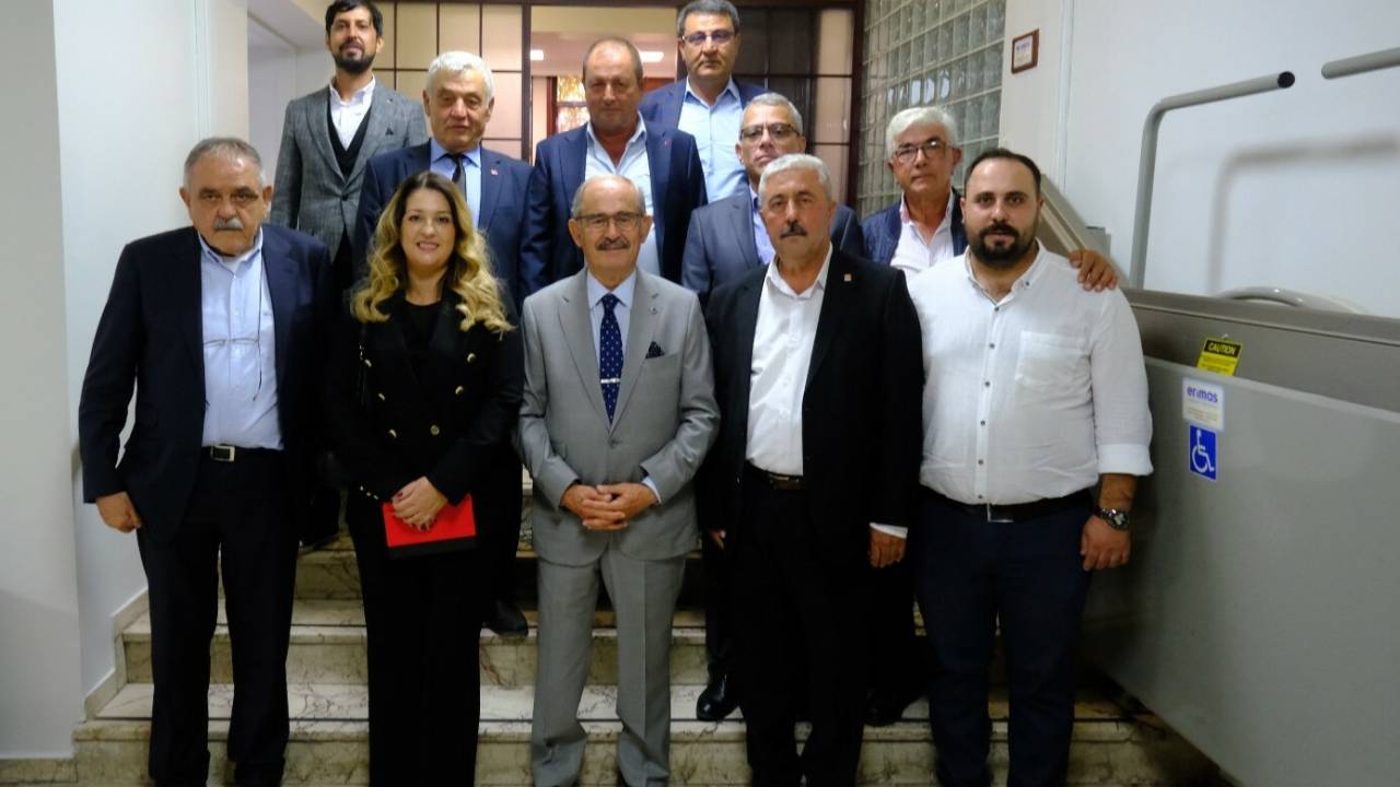 Chp Pamukova Heyetinden Başkan Büyükerşen’e Ziyaret