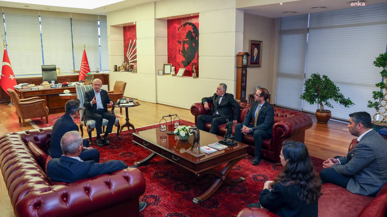 Kemal Kılıçdaroğlu, Afyonkarahisar İl Başkanı Faruk Duha Erhan İle Bir Araya Geldi