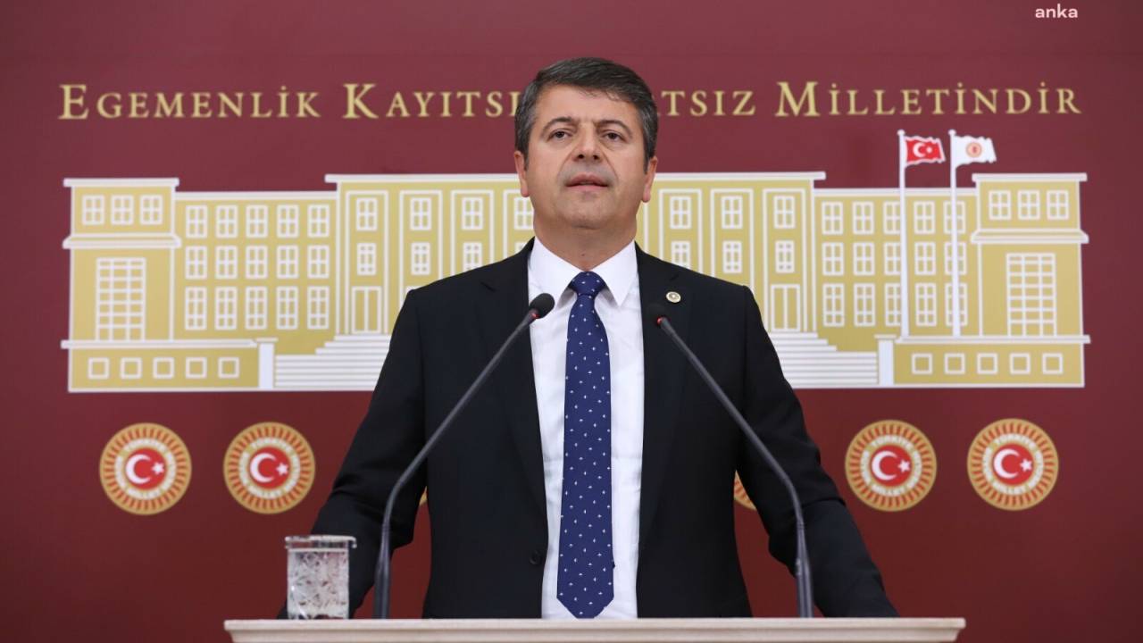 Abdurrahman Tutdere: "Garip Gurebanın Parasını Har Vurup Harman Savuruyorlar"