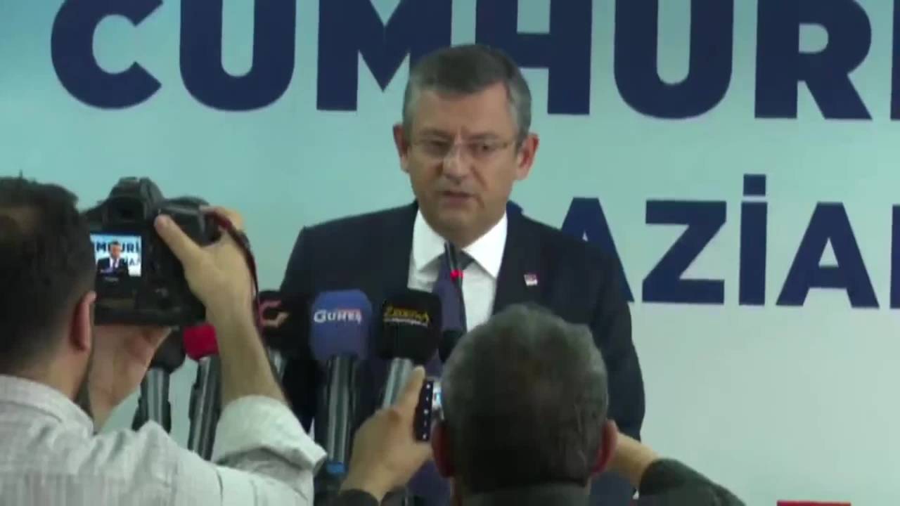 Özgür Özel, Gaziantep’te: “Size Söz Veriyorum Chp’nin Siyaset Yapış Biçimi Değişecek”