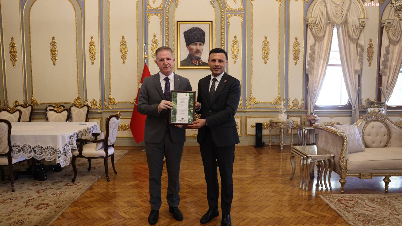 Chp İstanbul İl Başkanı Çelik, Vali Gül’ü Ziyaret Etti