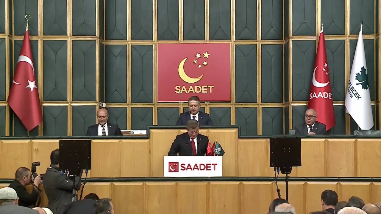 Davutoğlu: Cumhurbaşkanından Şahsi Bir Görüşme İçin Talepte Bulunmadım