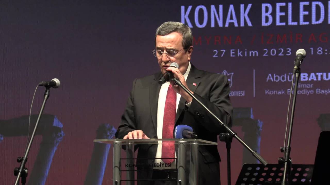 Konak 100. Yıl Gururunu Tarihi Agora'da Düzenlenen Konserle Yaşadı
