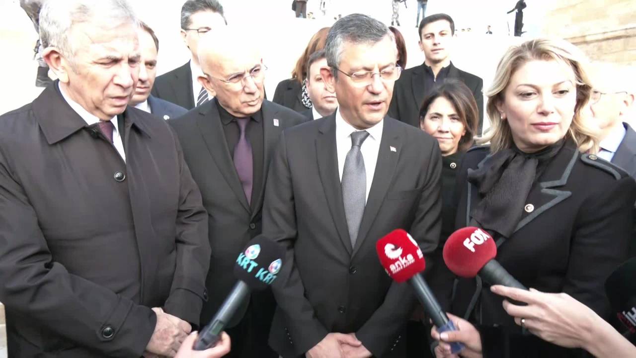 Chp Genel Başkanı Özel, Soruları Yanıtladı: “Chp’ye Saygılı Davranan Herkes, Aynı Saygıyı Görecektir”