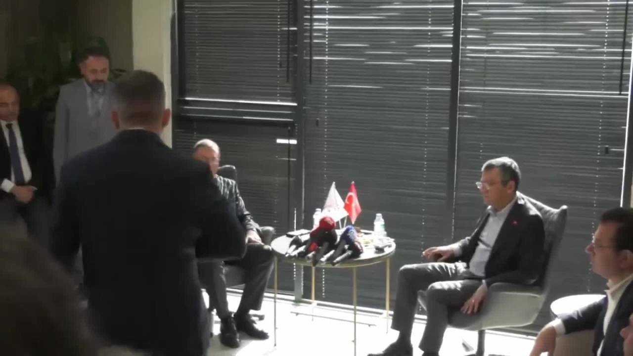 Hatay Büyükşehir Belediye Başkanı Lütfü Savaş: "Hatay'ın Gerçekten Unutulmaması Lazım"