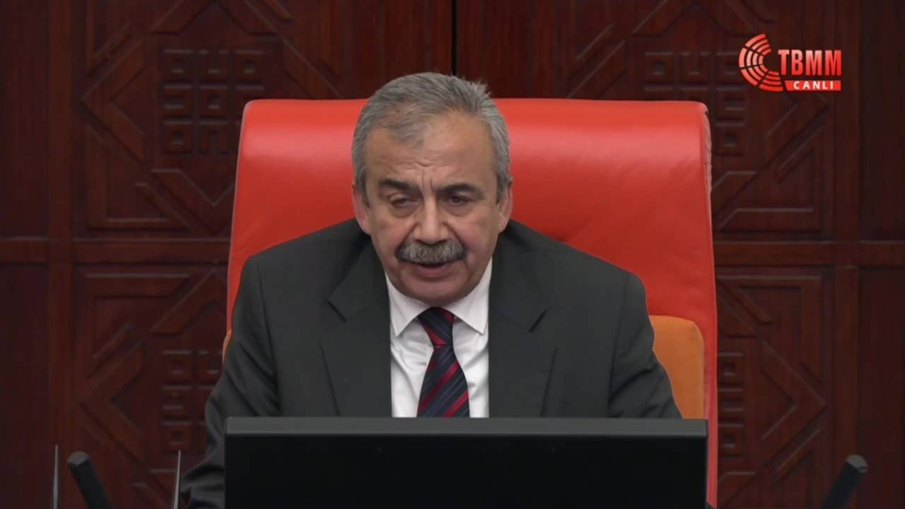 Chp’nin, Yargı Krizinin Araştırılması Önerisi Tbmm’de Akp Ve Mhp’li Milletvekilleri Tarafından Reddedildi