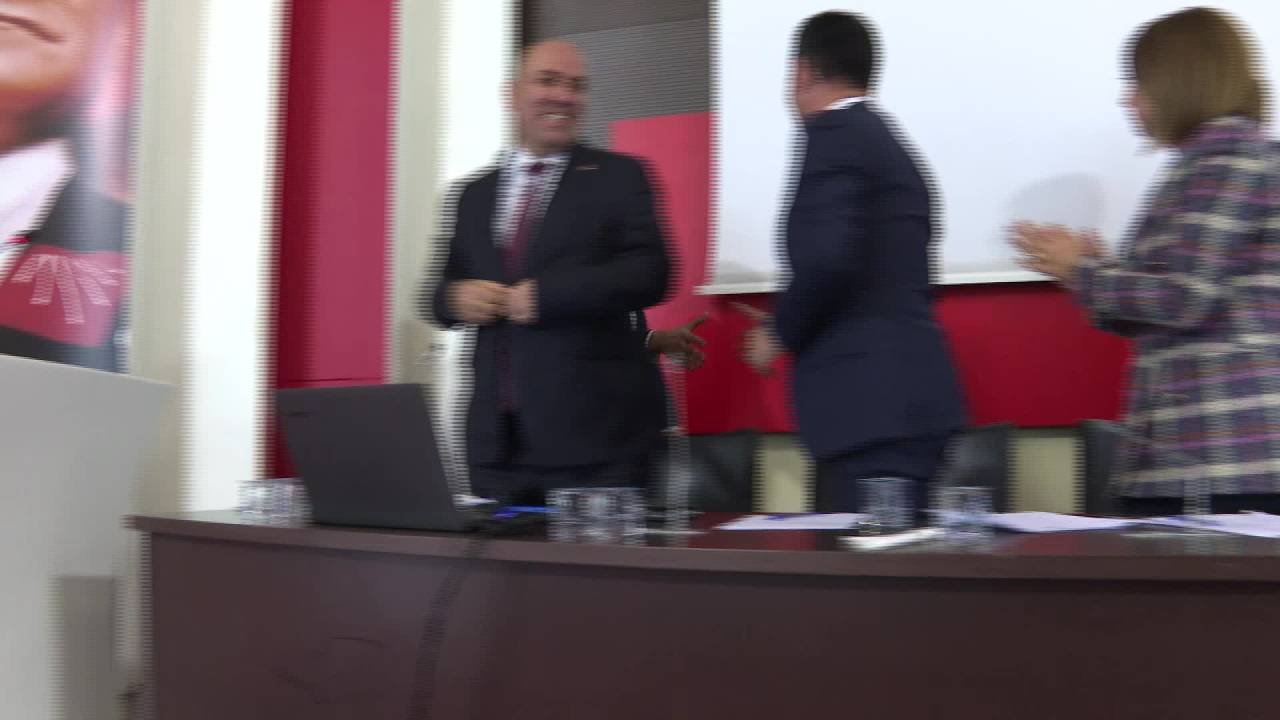 Chp Genel Başkanı Özgür Özel İl Başkanları Toplantısına Başkanlık Etti