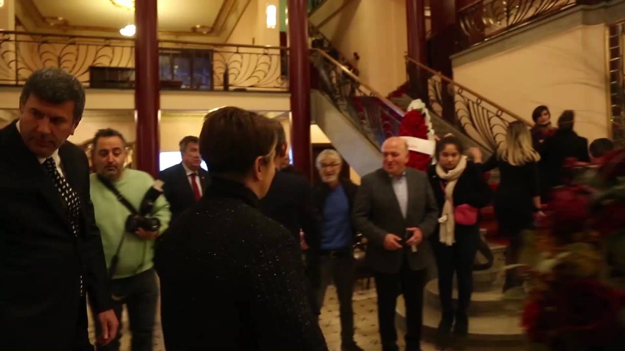 Dünyaca Ünlü Opera Sanatçısı Pervin Chakar, Kadıköy Belediyesi’nin Ev Sahipliğinde Konser Verdi