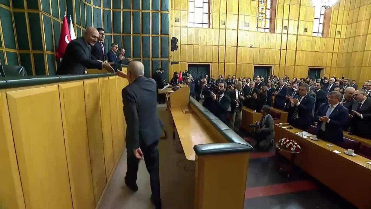 Karamollaoğlu'dan Erdoğan'a "Kira" Eleştirisi: "Kiraların Bu Kadar Yükselmesinin Esas Müsebbibi Kim?"