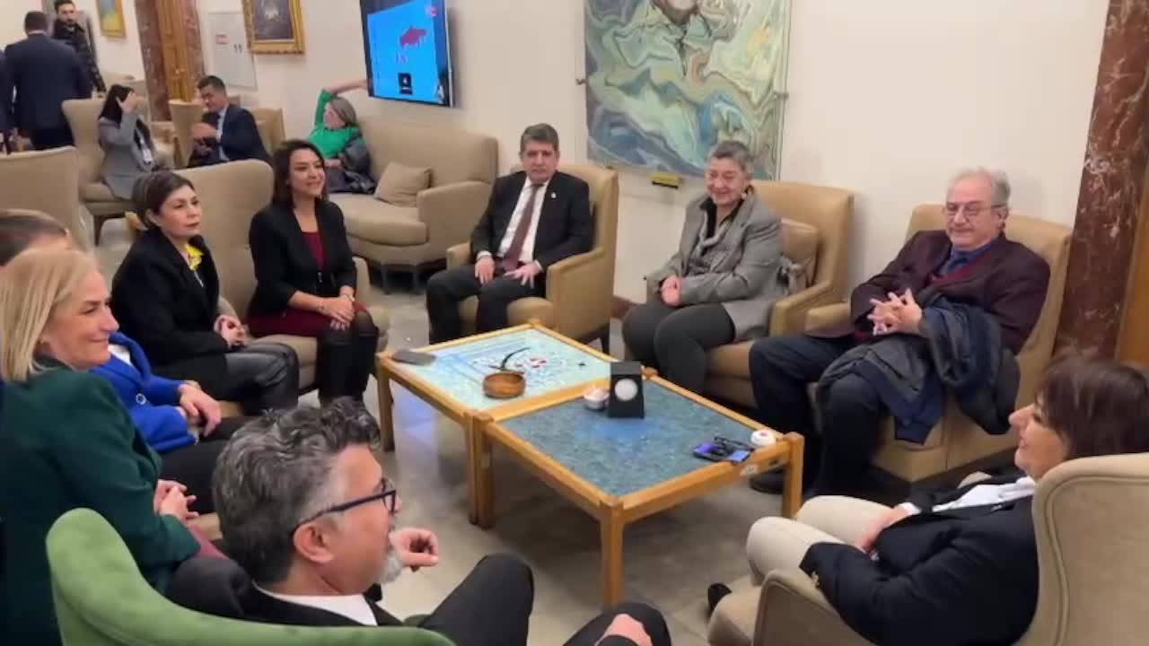 Chp Genel Başkan Yardımcısı Taşcıer, Tbmm'de Ttb Yöneticileriyle Bir Araya Geldi