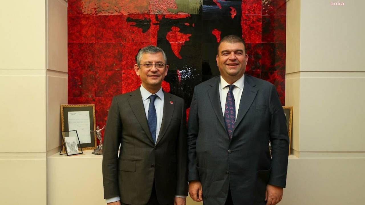 Seferihisar Belediye Başkanı İsmail Yetişkin’den Chp Genel Başkanı Özgür Özel’e Ziyaret