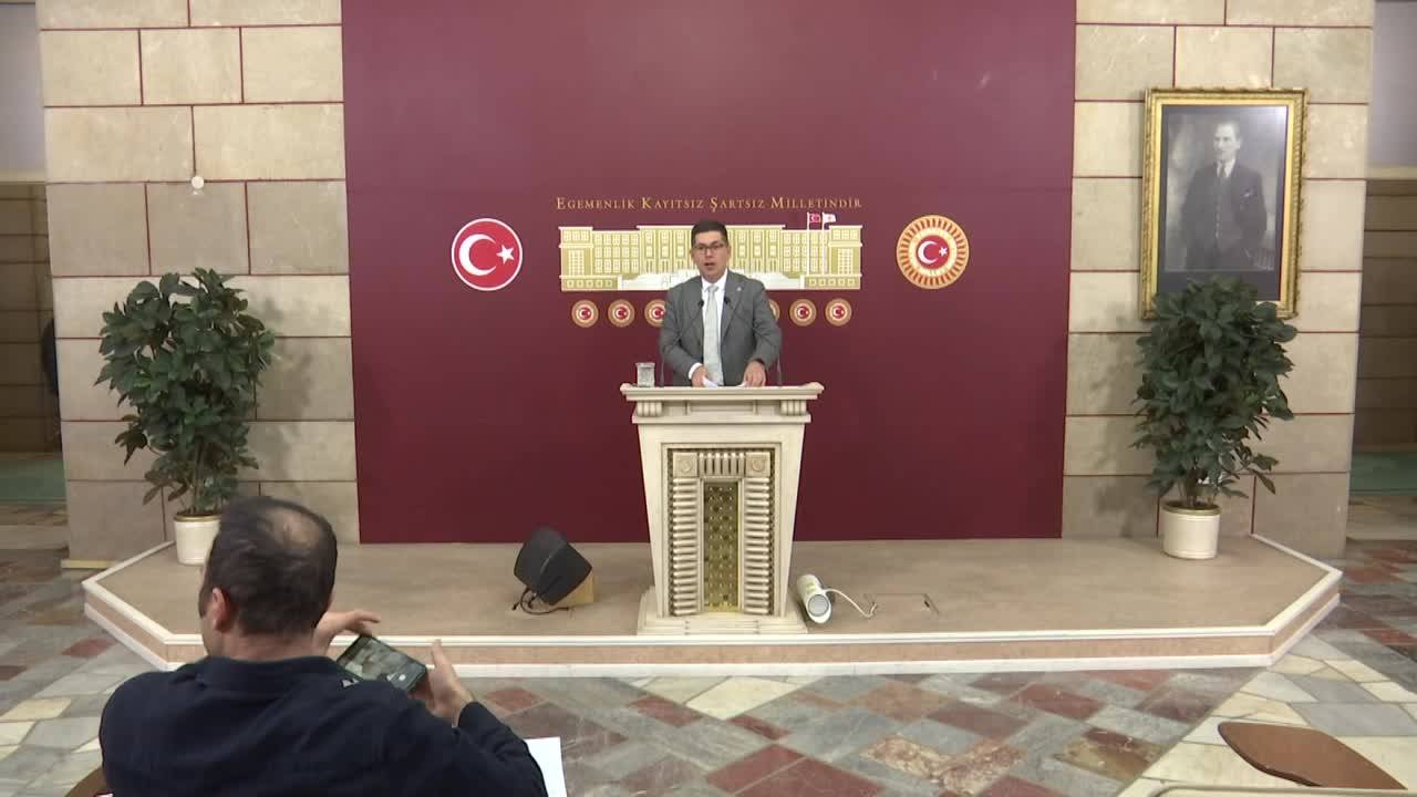 Hikmet Yalım Halıcı: “Onların Mahkumlarına Verdiği Değer Kadar Bile Burada Öğrenciye Değer Verilmiyor”