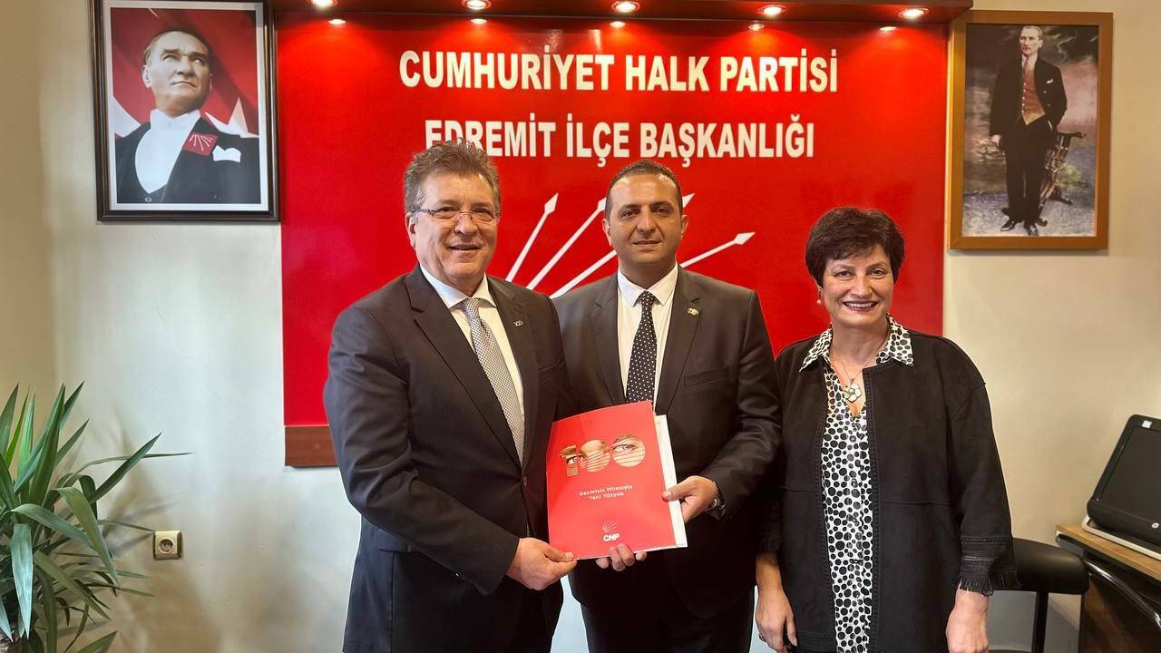 Edremit Belediye Başkanı Selman Hasan Arslan, Aday Adaylığını Açıkladı