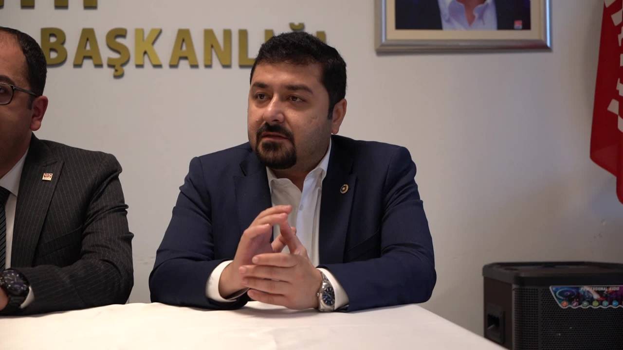 Chp'li Karaoba Ve Yazgan, Yalova'da Aday Adayları, İl Ve İlçe Örgütü Yöneticileriyle Bir Araya Geldi