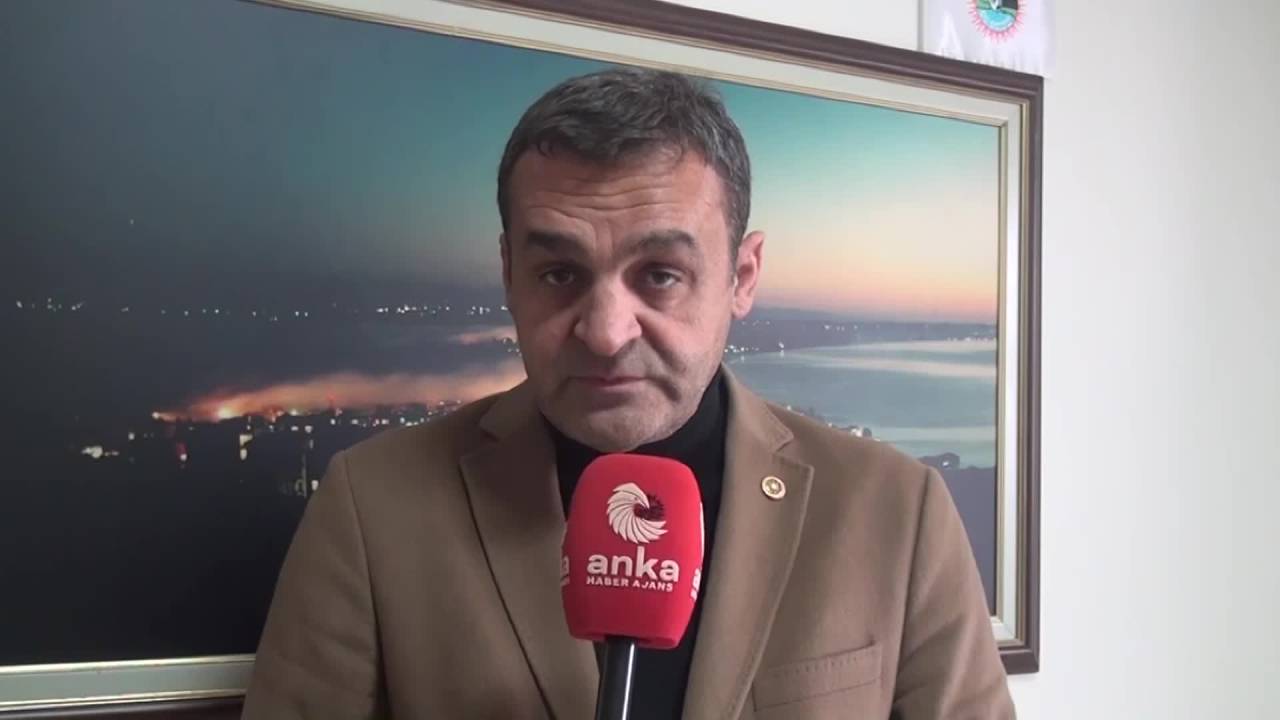 Barış Karadeniz: "Bu Ülkede Emeklinin Yaşayabilmesi İçin Mucit Olması Lazım"