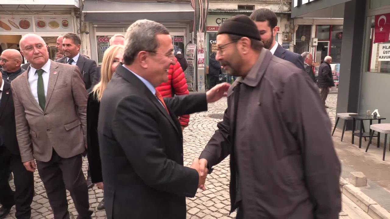 İzmir Büyükşehir Belediye Başkan Aday Adayı, Konak Belediye Başkanı Abdül Batur: Seçimi Farklı Kazanırız