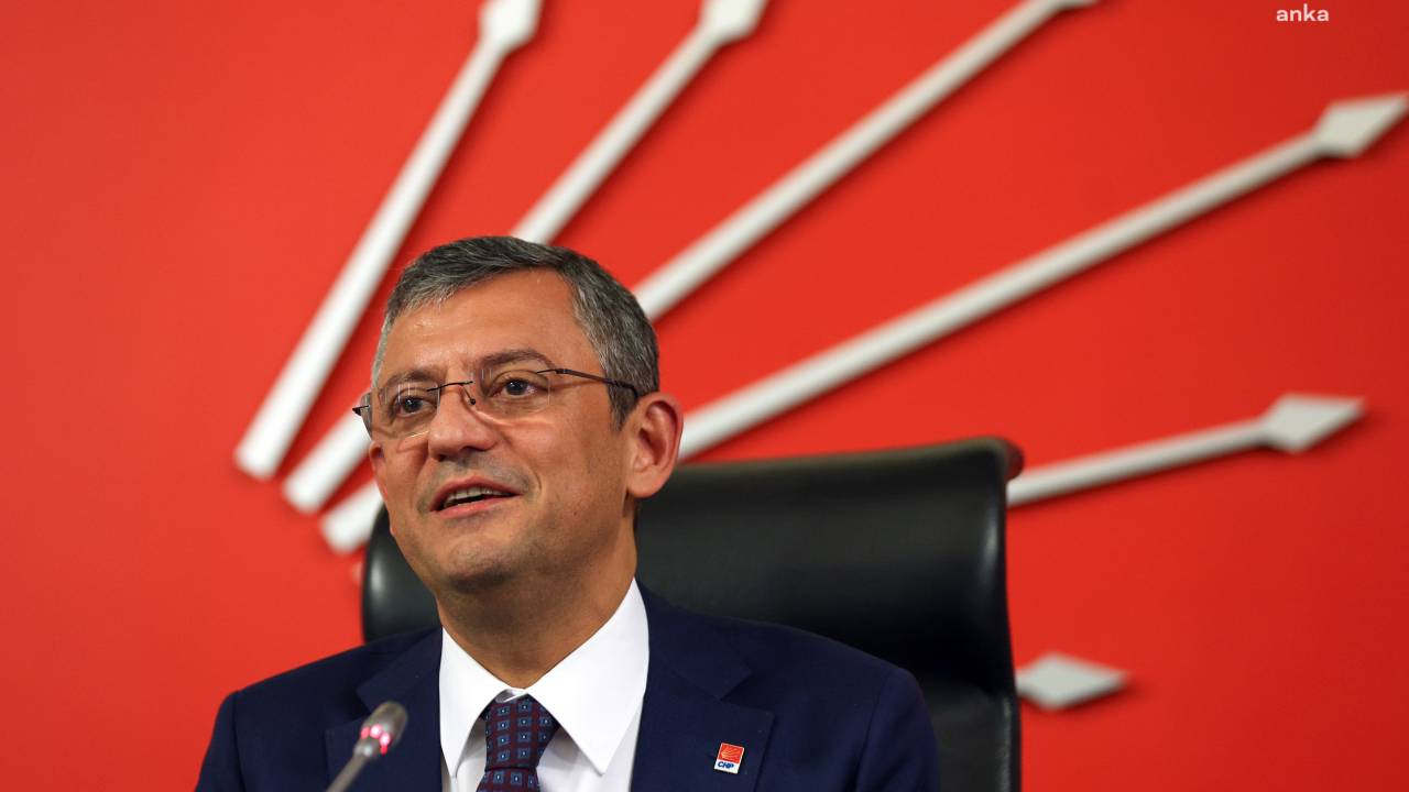 Özgür Özel, İl Gençlik Kolları Başkanlarını Memleketi Manisa’da Ağırlayacak