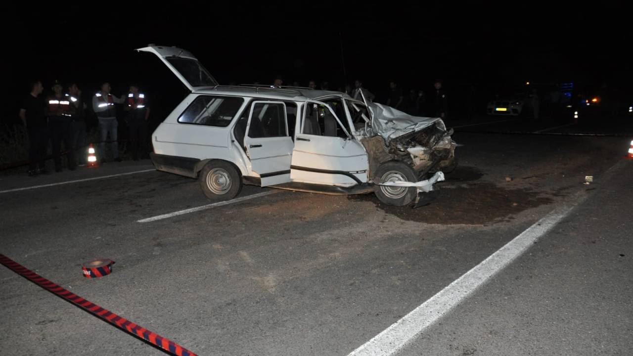 Nevşehir'de Otomobil İle Traktör Çarpıştı: 1 Ölü, 1 Yaralı