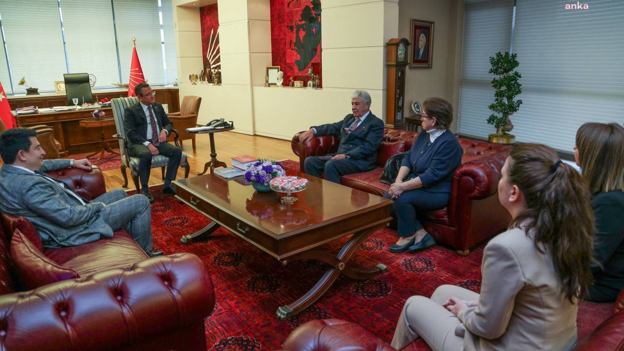 Özgür Özel, Türk Hukuk Kurumu Başkanı Gürman İle Bir Araya Geldi