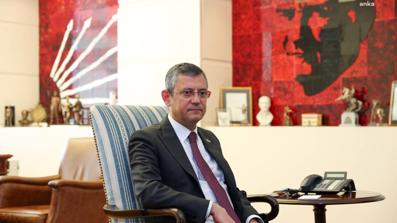 Özgür Özel: “Rahşan Ecevit’i 4’üncü Vefat Yıl Dönümünde Saygıyla Ve Rahmetle Anıyorum”