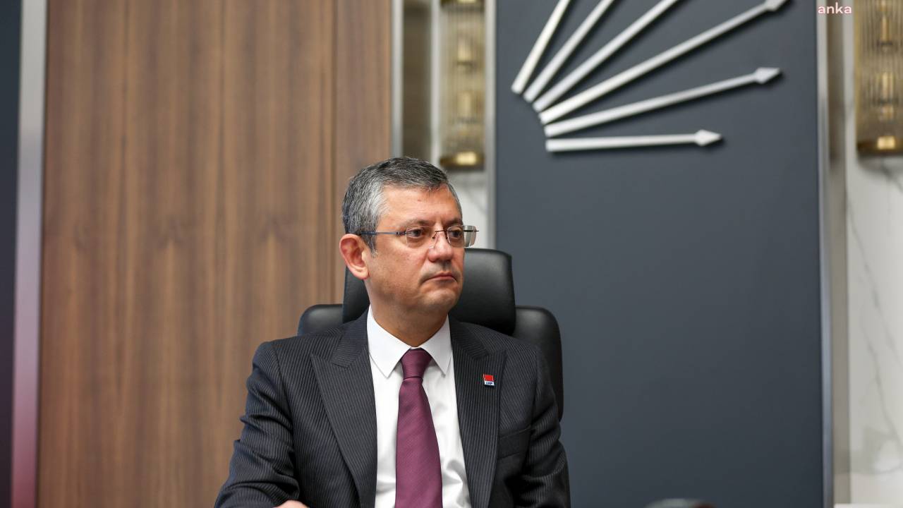 Özgür Özel: “Zaman Hep Onu Haklı Çıkardı, Kamer Genç’i Unutmayacağız”
