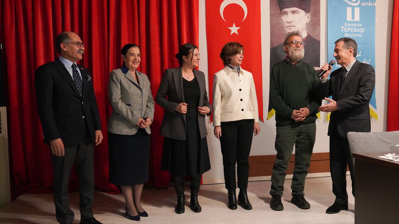 Tepebaşı'nda ‘Edebiyattan Sanata’ Söyleşisi Gerçekleştirildi