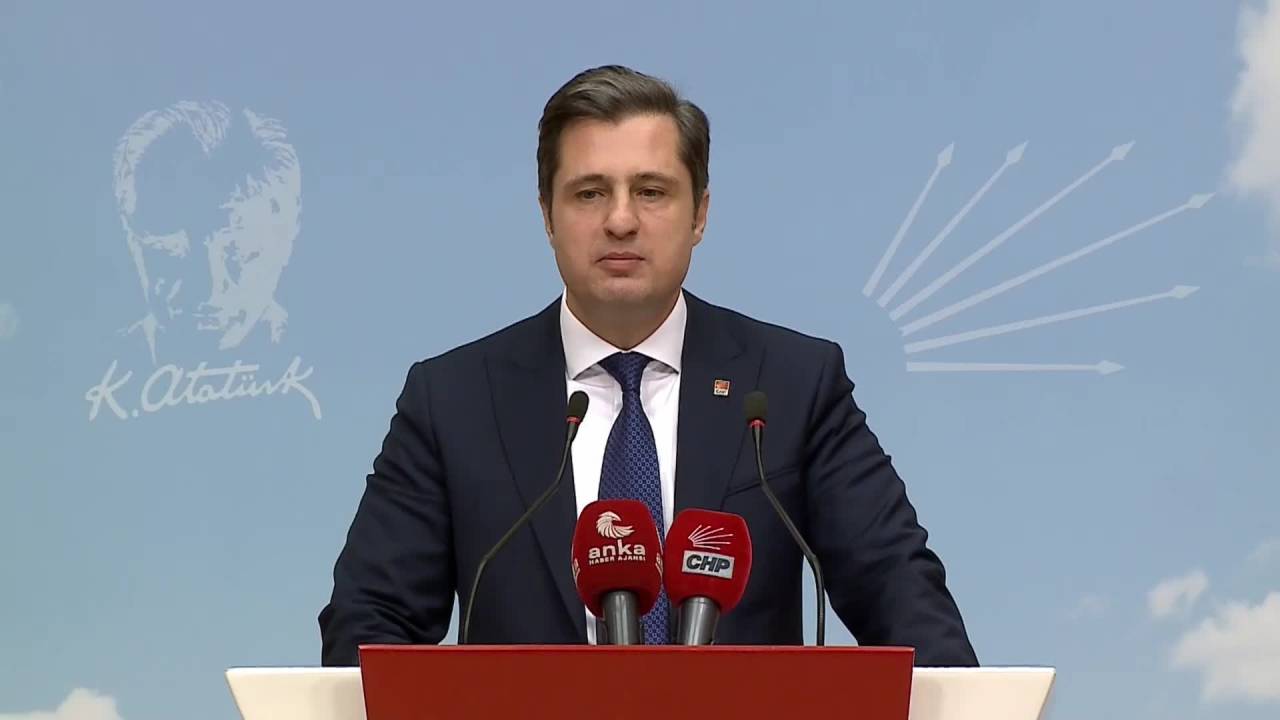 Chp Sözcüsü Yücel: “Faiz Sebep, Enflasyon Sonuç’ Gibi Cin Fikirleri Olan Sayın Erdoğan, Ülkeyi Batırdı”