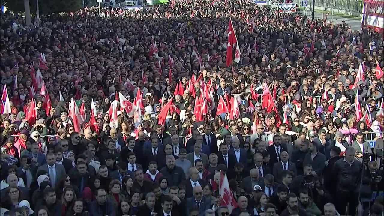 Bahçeli: “Mersin’i Cumhurbaşkanımıza Hediye Edecek Misiniz?”