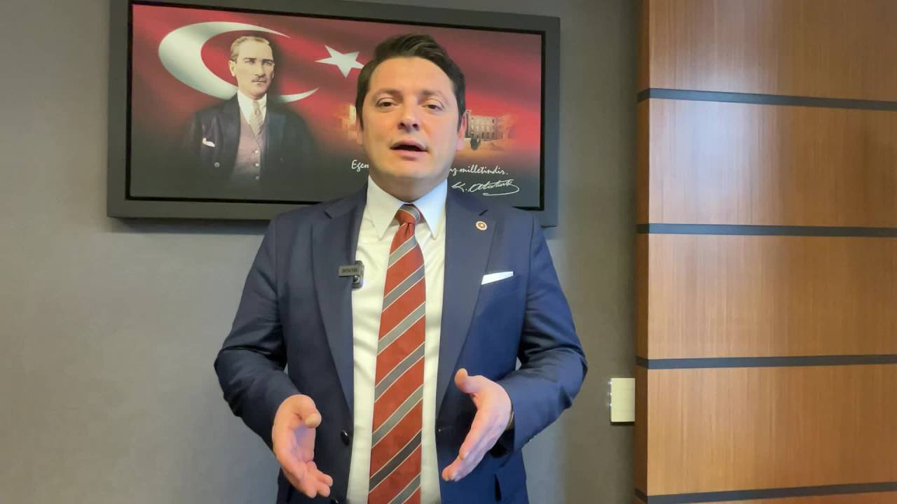 Turan Taşkın Özer'den Cumhurbaşkanı Başdanışmanı Uçum'a: "Ağzınızdaki Baklayı Sonunda Çıkardınız"