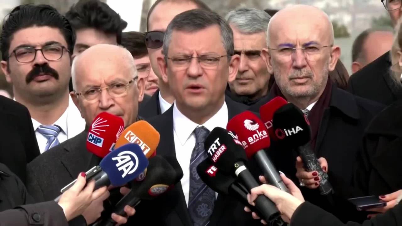 Özgür Özel: Bizi Kavgaya Çekmeye Çalışıyor, Erdoğan'ın Düzeyine İnmemeye Kararlıyım