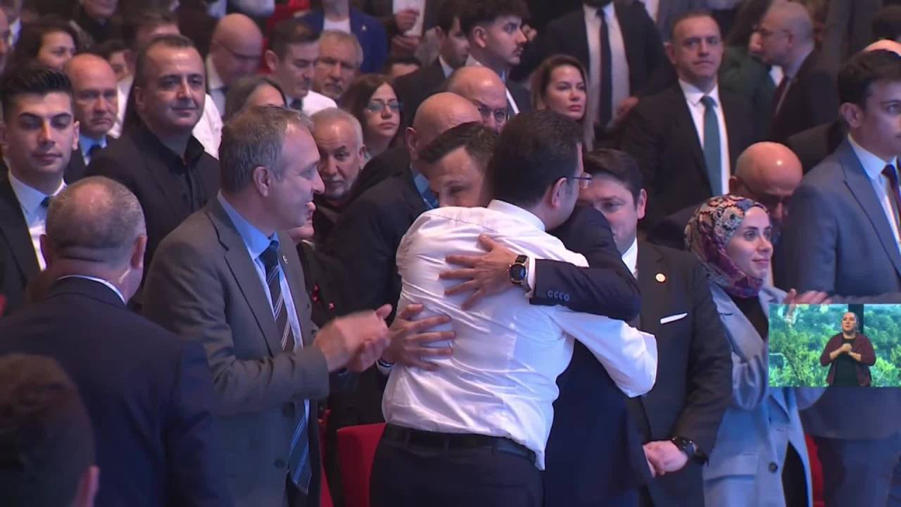 Chp İstanbul İl Başkanı Çelik: “31 Mart’ta İstanbul’un Dört Kadın Belediye Başkanı Olacak”