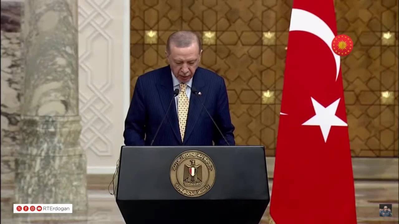 Erdoğan "Katil, Darbeci, Asla Görüşmem" Dediği Sisi İle Görüştü, "Kardeşim" Dedi